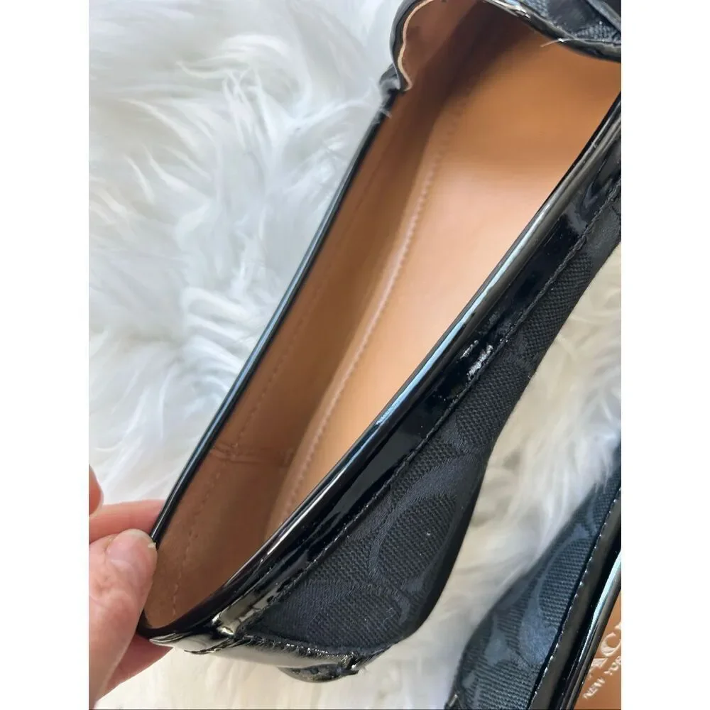 Coach Fortunata Buckle Loafers Size 7.5 B Signature Print Patent Leather Trim